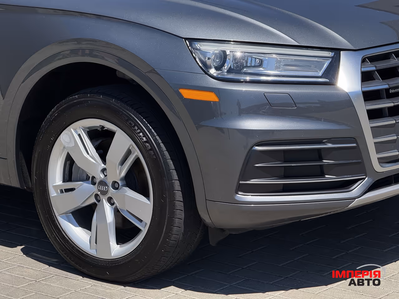 Audi Q5 - фото 4