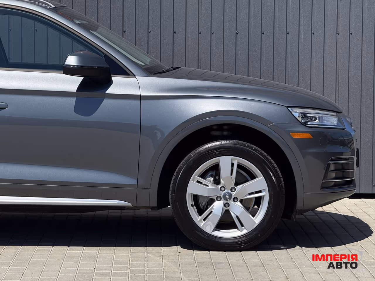 Audi Q5 - фото 13