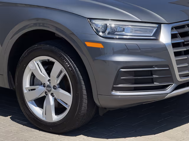 Audi Q5 - фото 4