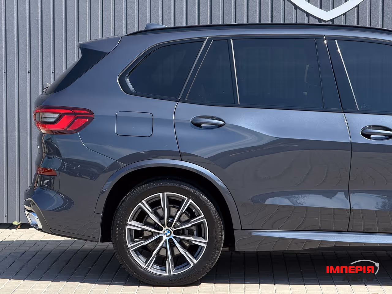 BMW X5 - фото 11