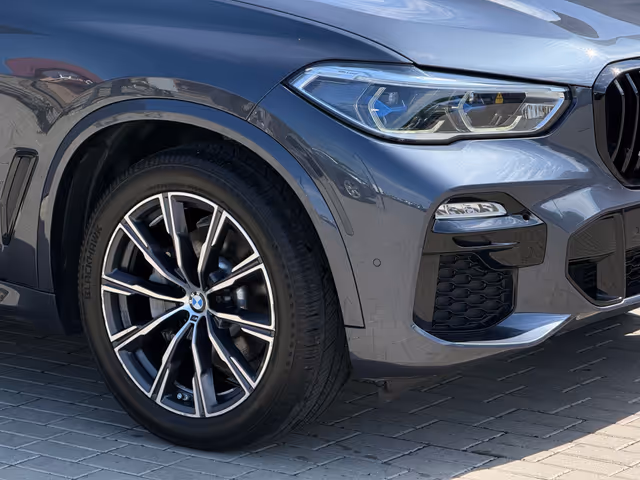 BMW X5 - фото 4