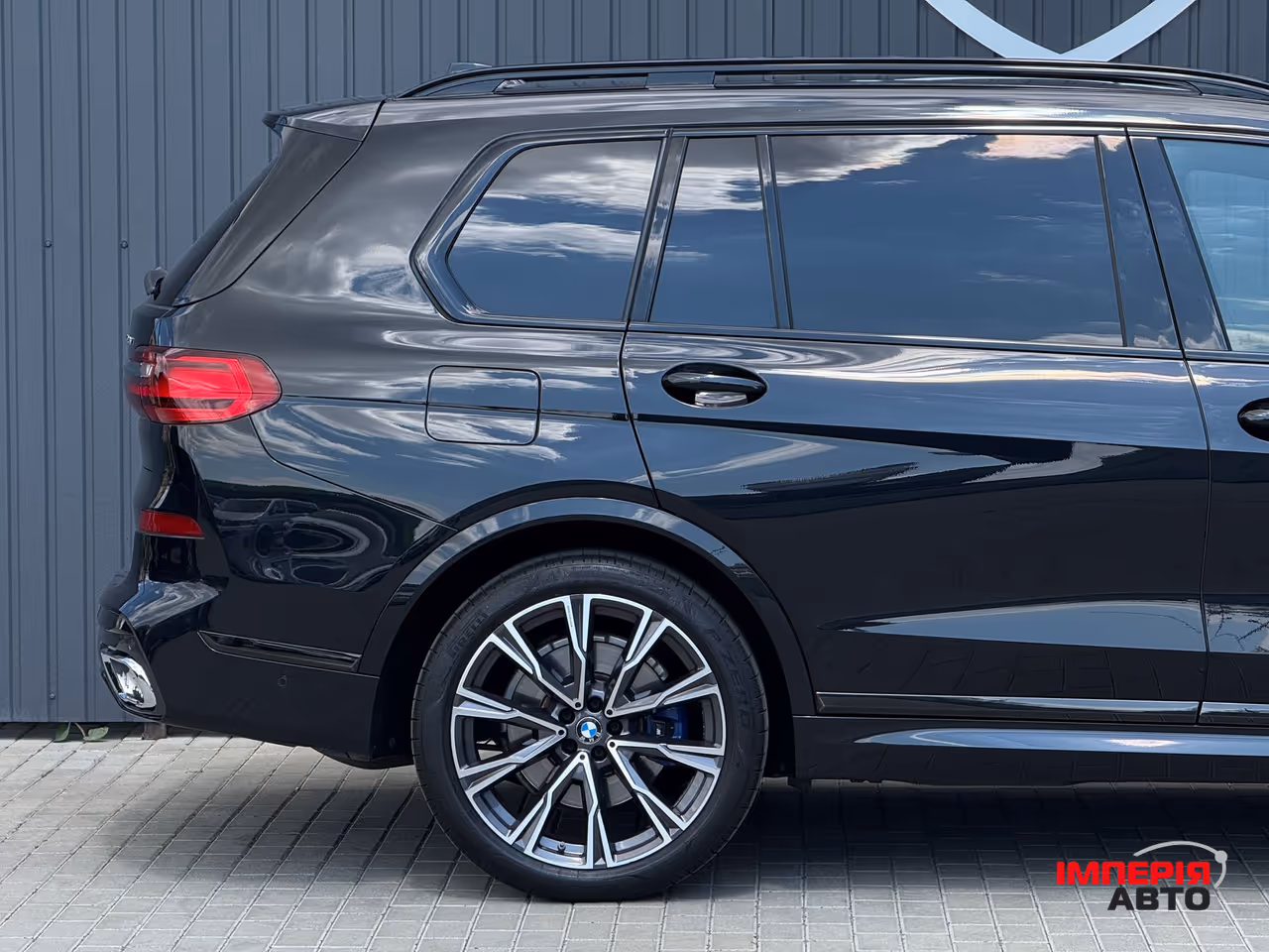 BMW X7 - фото 12