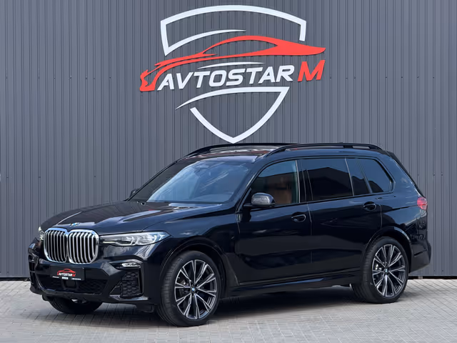 BMW X7 - фото 1