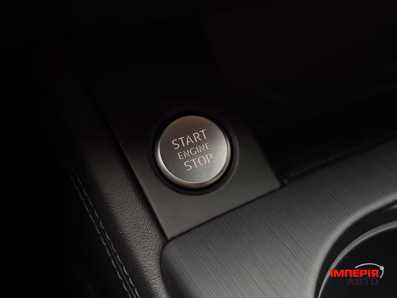 Audi A4 - фото 49