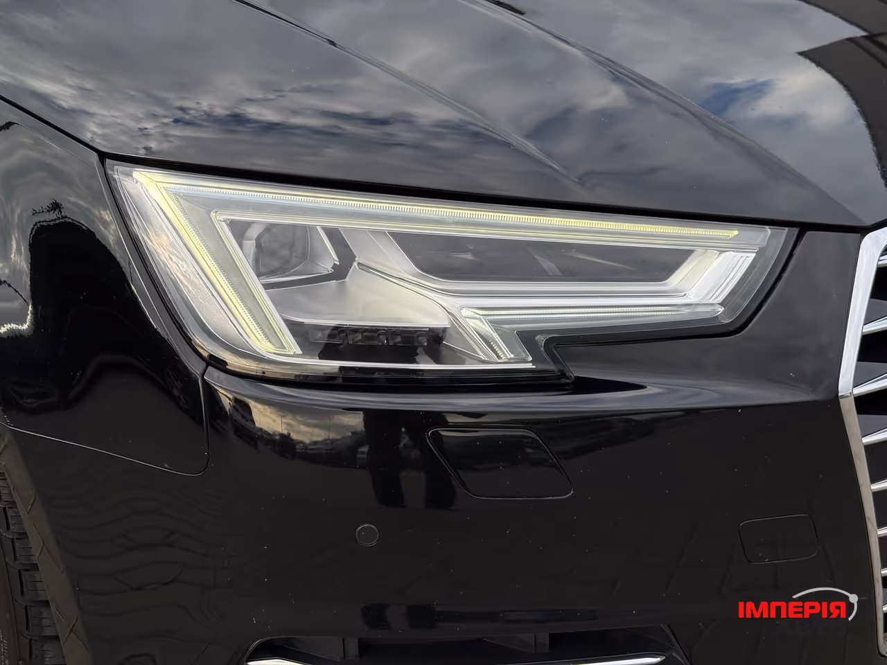 Audi A4 - фото 5