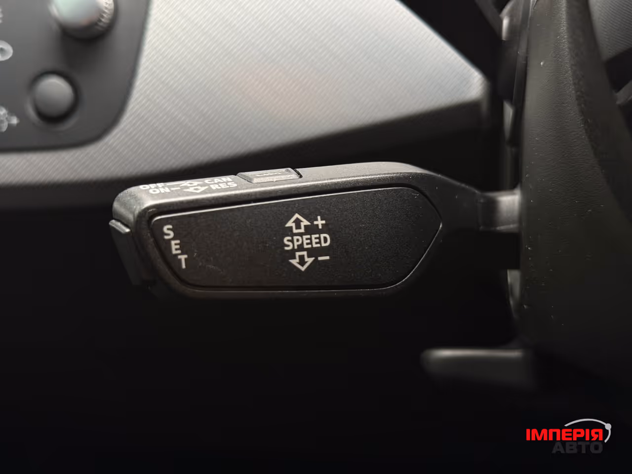 Audi A4 - фото 48