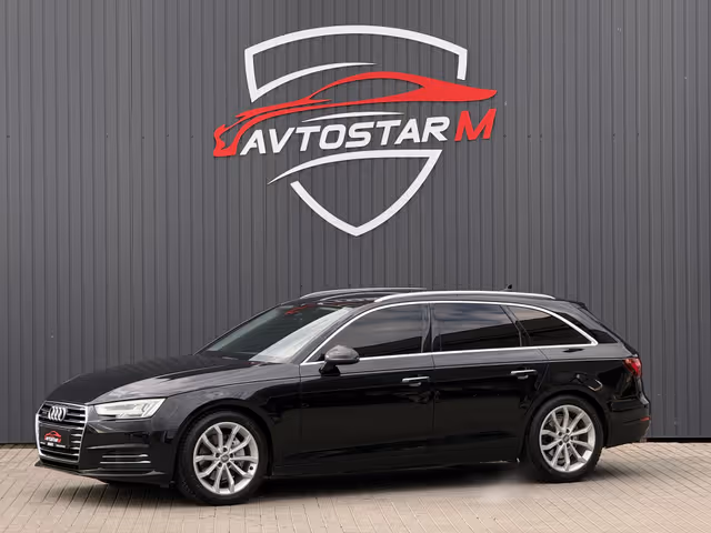 Audi A4 - фото 1