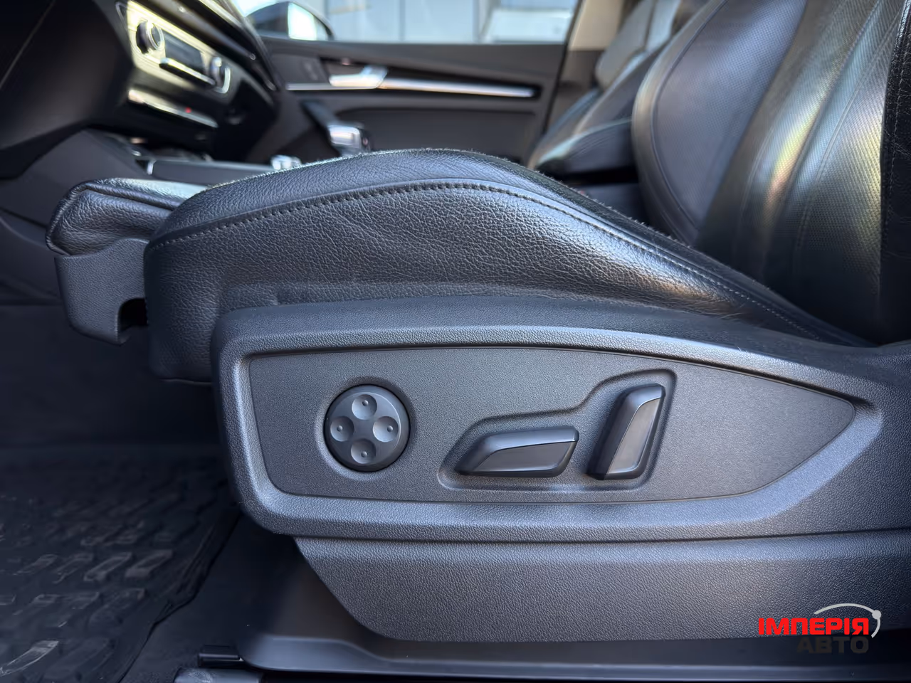 Audi Q5 - фото 39