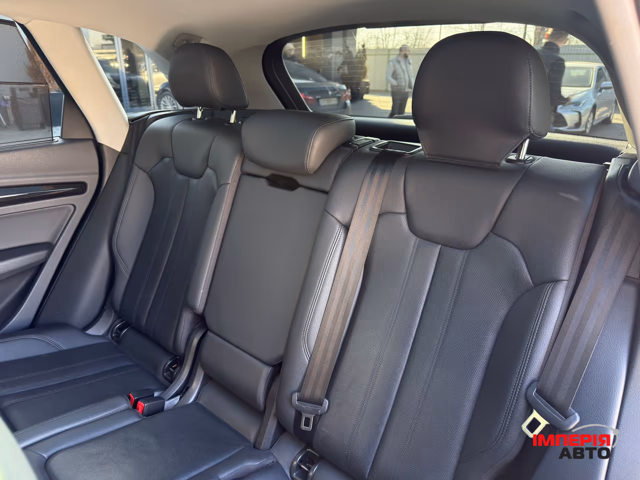 Audi Q5 - фото 28