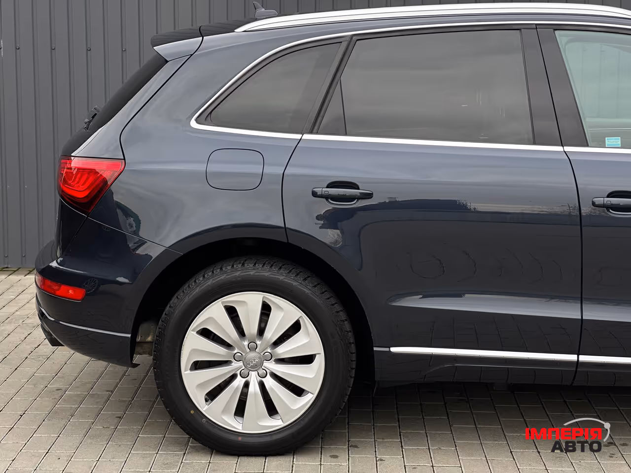 Audi Q5 - фото 11