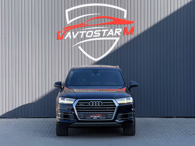 Audi Q7 - фото 2
