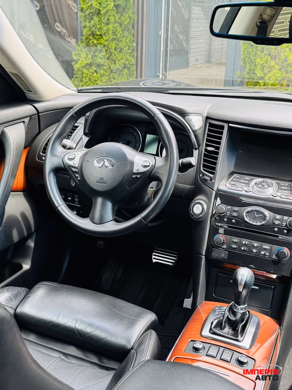 Infiniti FX - фото 22