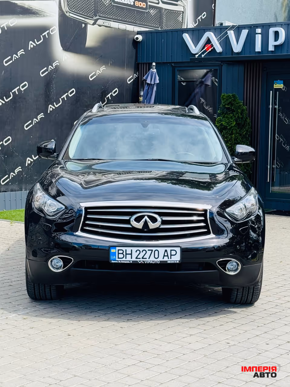 Infiniti FX - фото 2