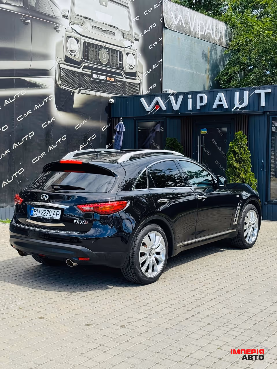 Infiniti FX - фото 6