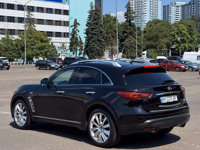 Infiniti FX - зображення 5