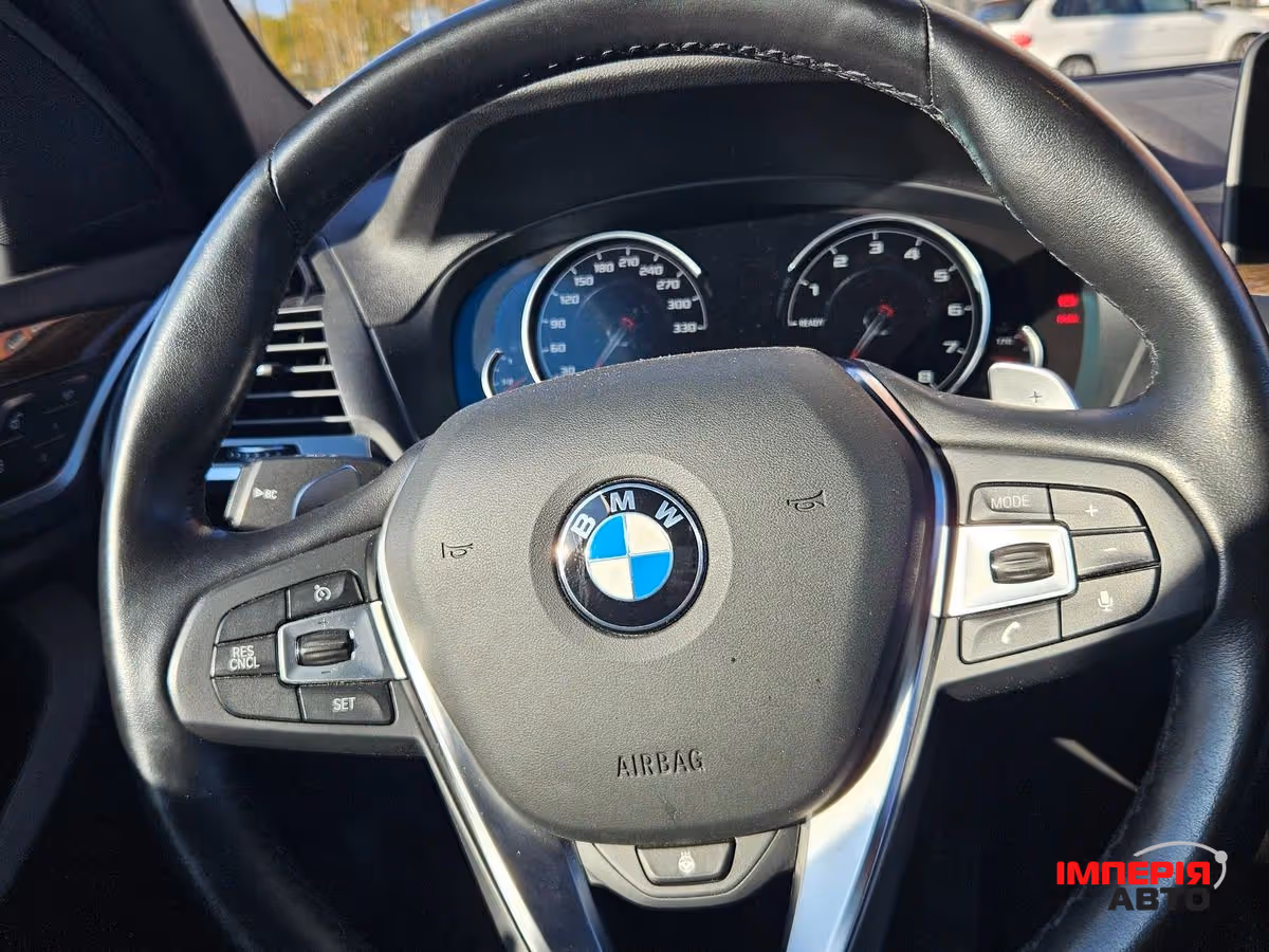 BMW X3 - фото 8
