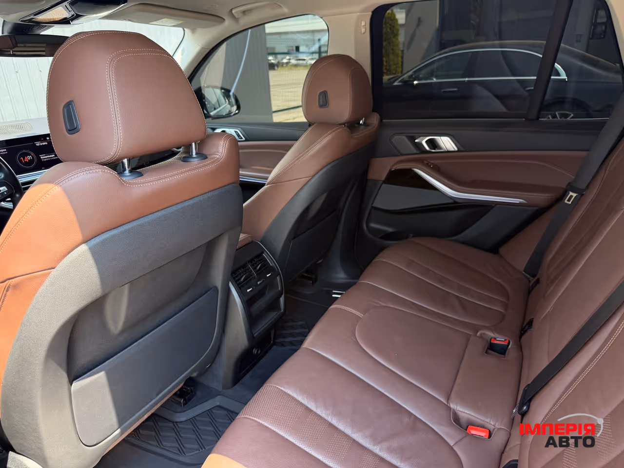 BMW X5 - фото 25