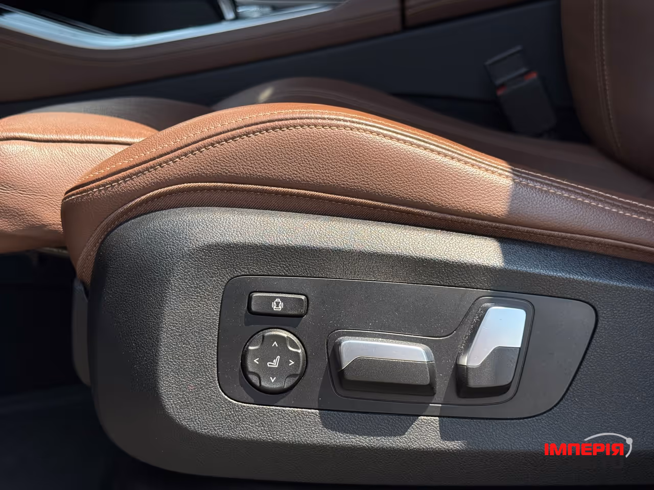BMW X5 - фото 39
