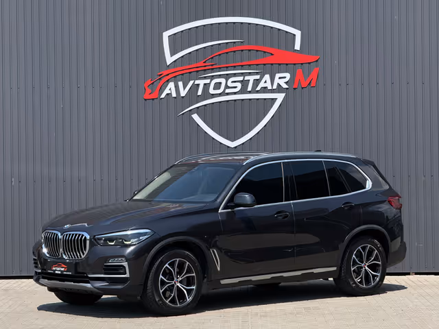BMW X5 - фото 1
