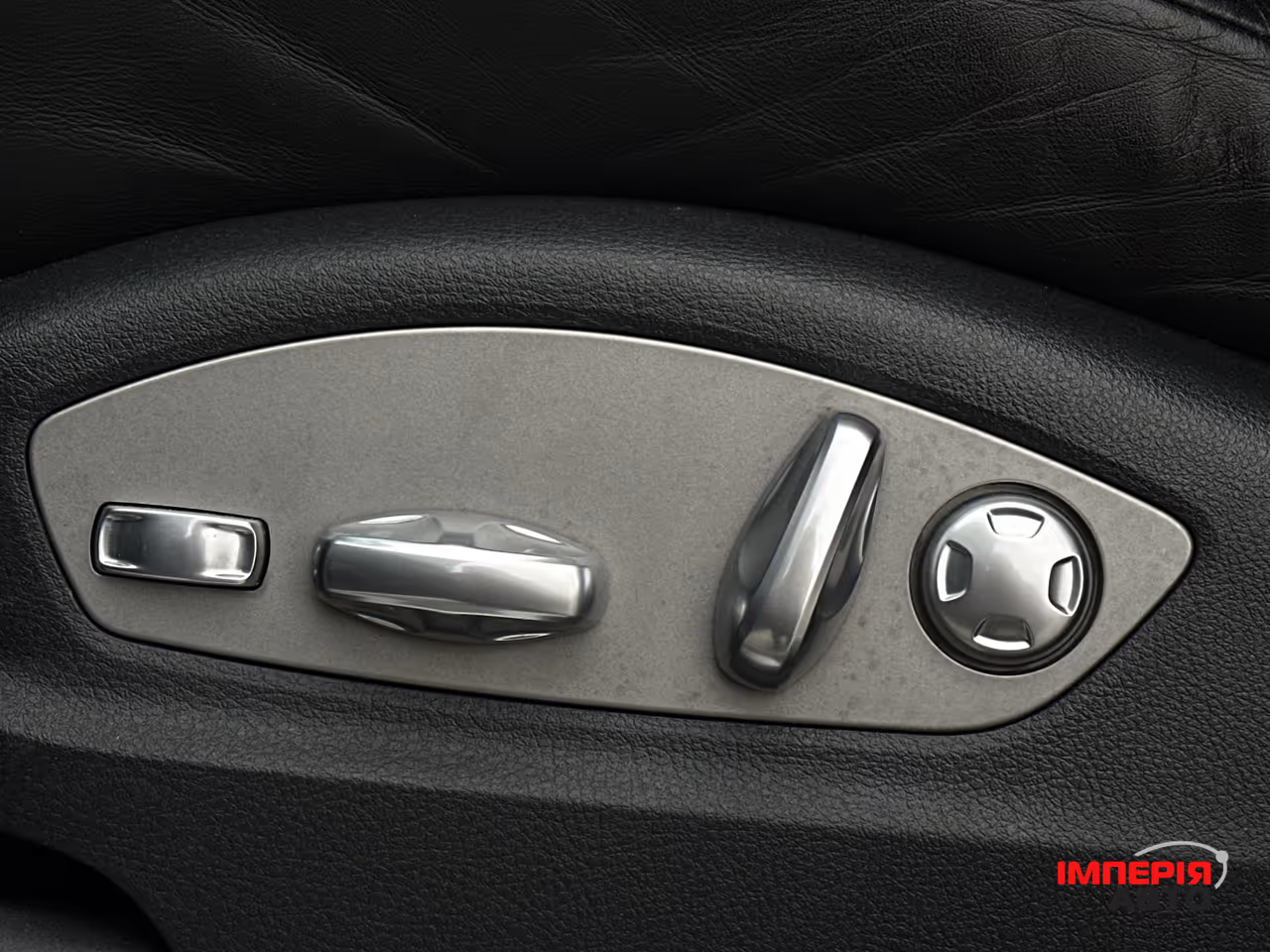 Porsche Macan - фото 40