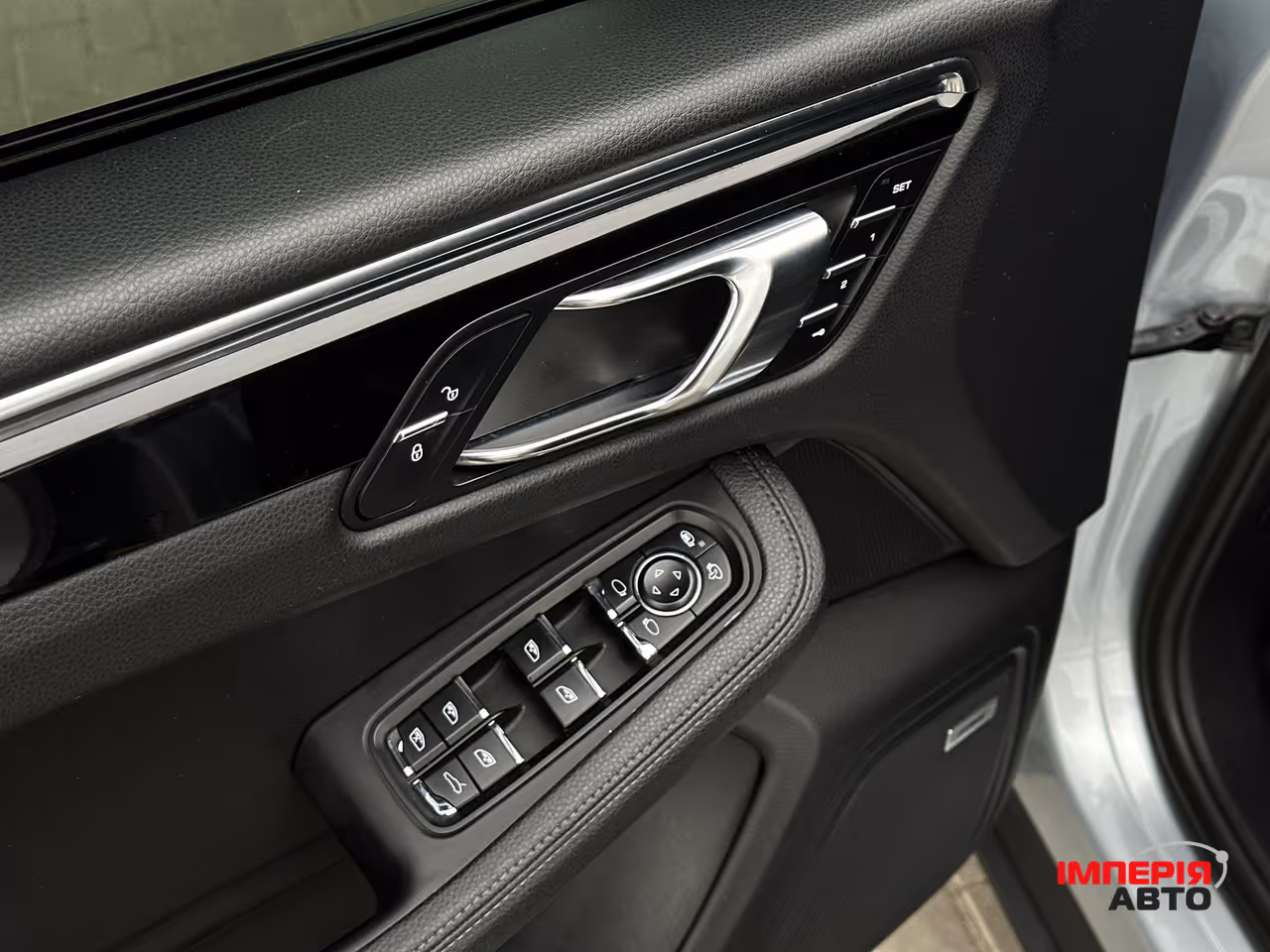 Porsche Macan - фото 36