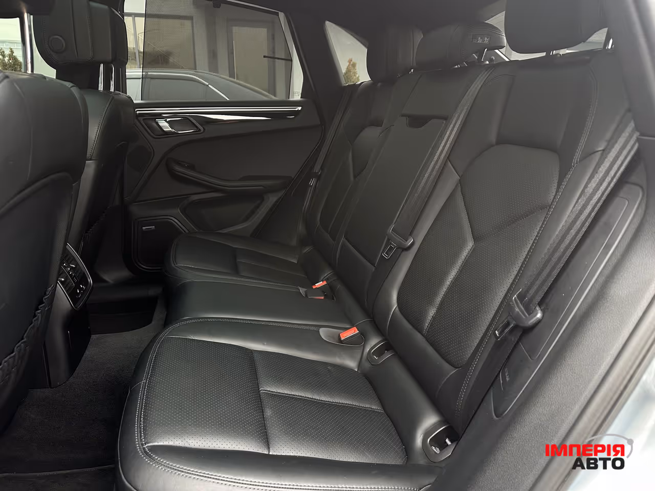 Porsche Macan - фото 23
