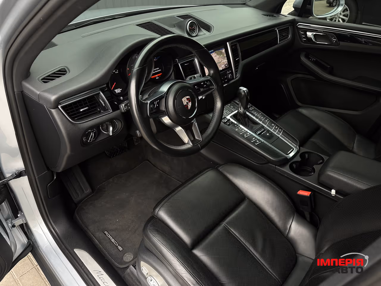 Porsche Macan - фото 38