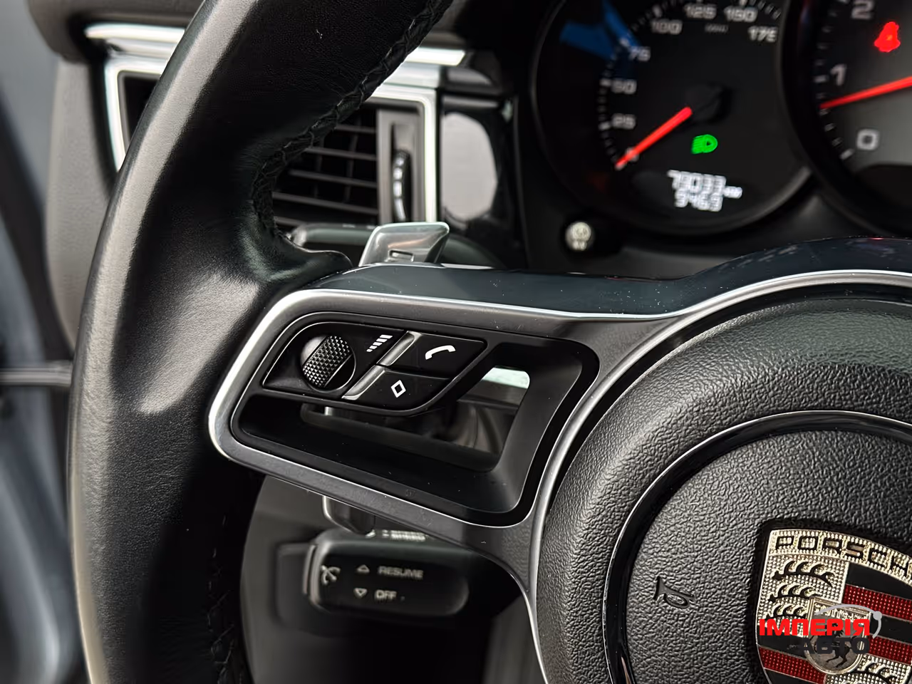 Porsche Macan - фото 44