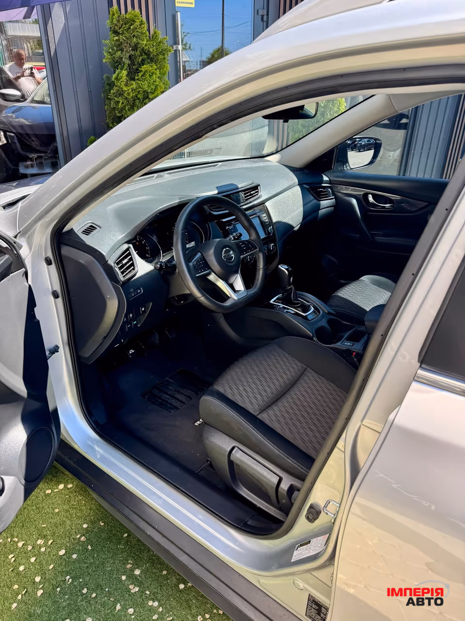 Nissan Rogue - фото 13
