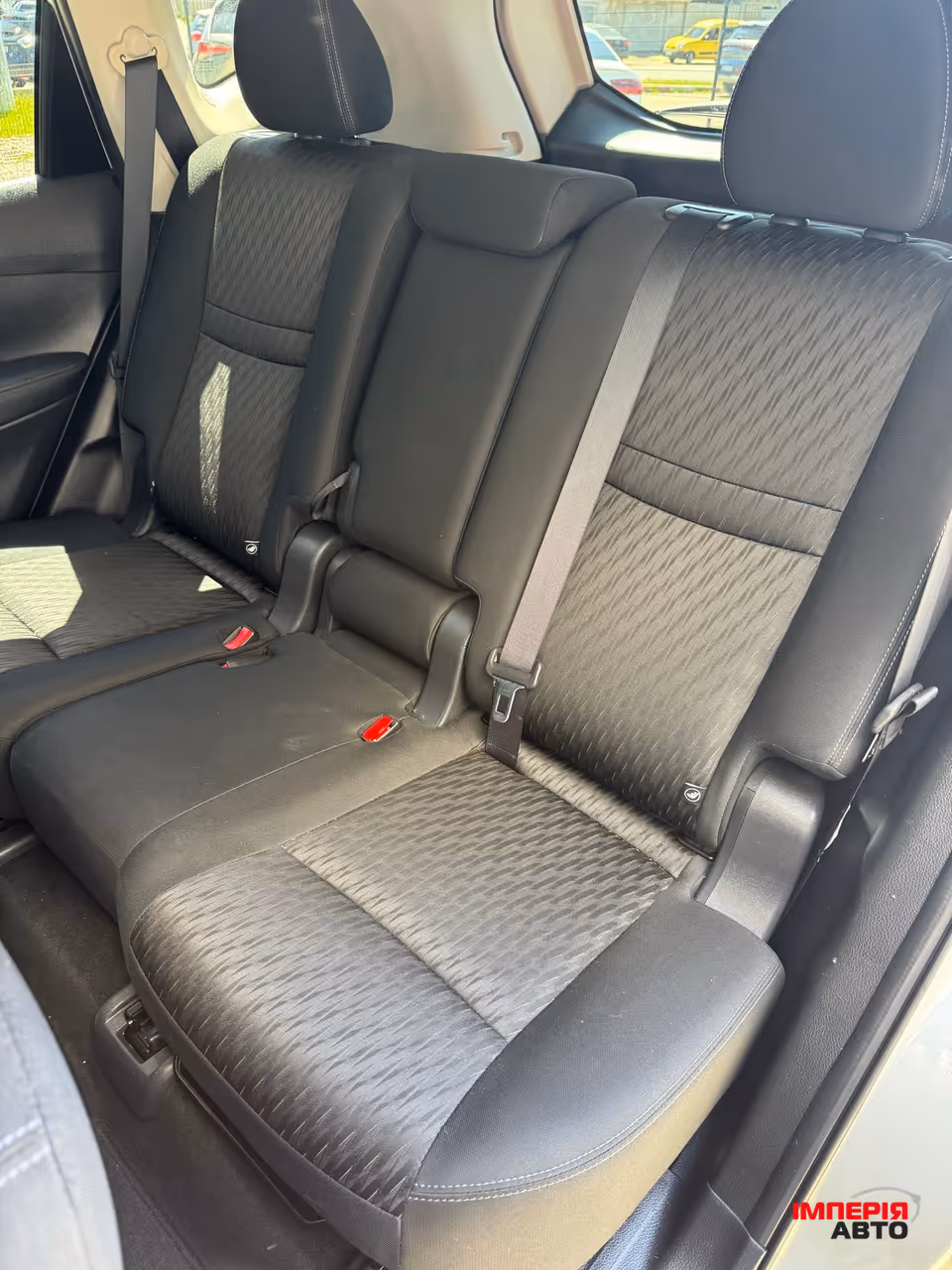 Nissan Rogue - фото 25