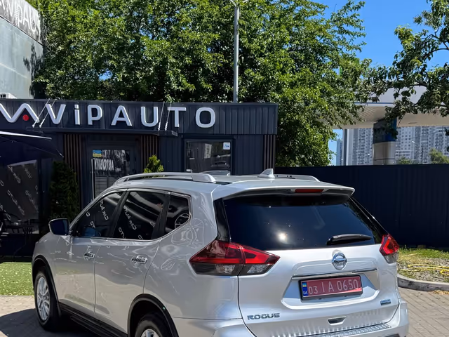 Nissan Rogue - фото 3