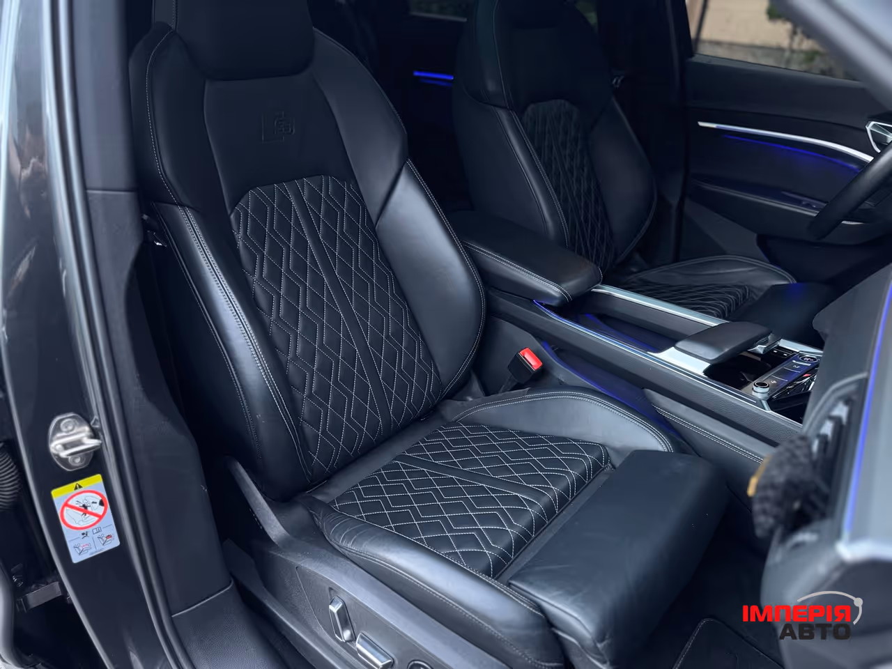 Audi e-tron Sportback - фото 23