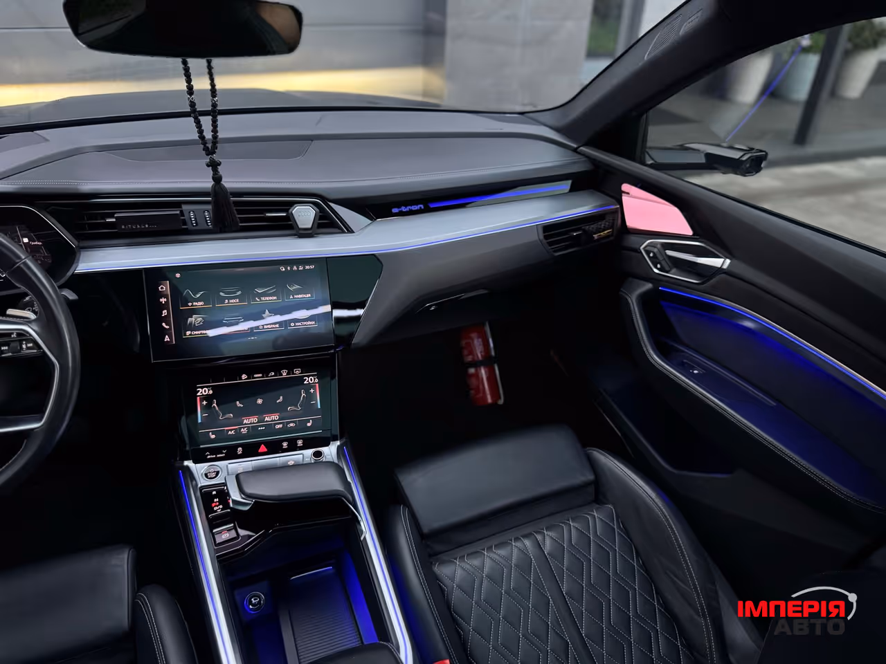 Audi e-tron Sportback - фото 28