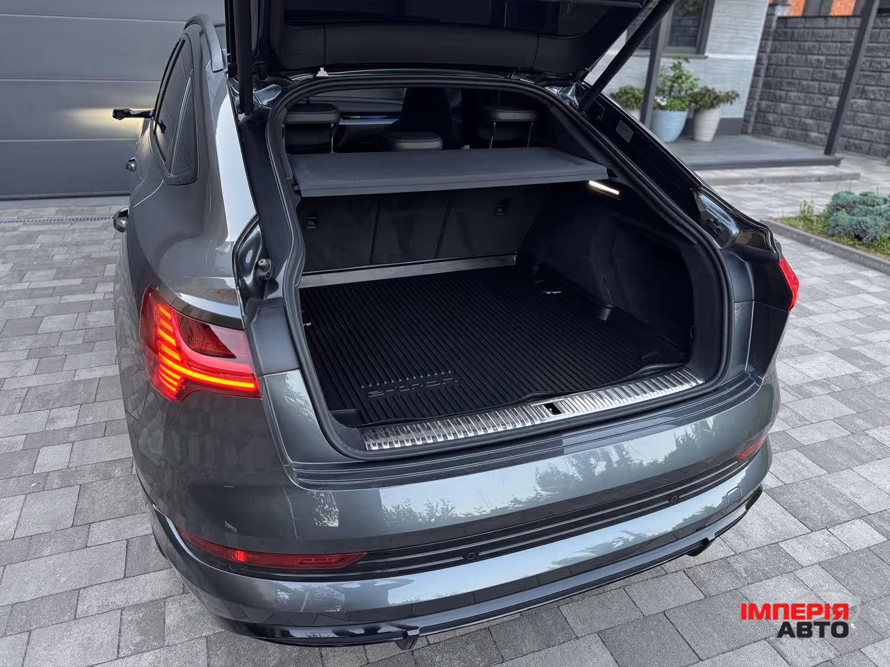 Audi e-tron Sportback - фото 42