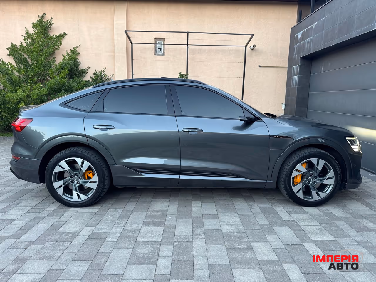 Audi e-tron Sportback - фото 32