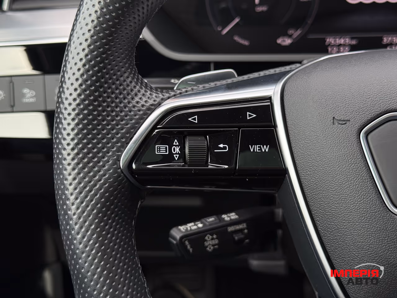 Audi e-tron S - фото 41