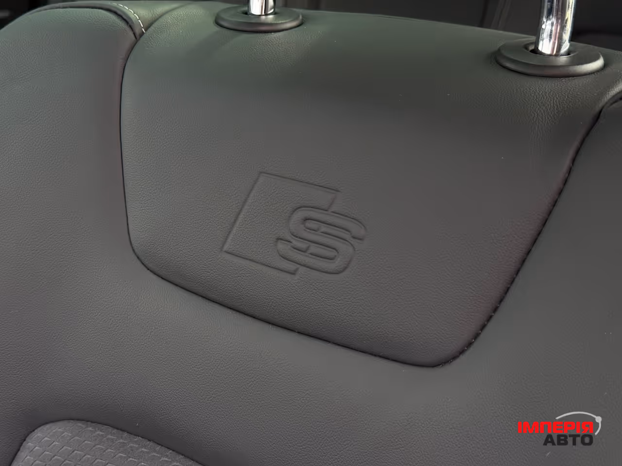 Audi e-tron S - фото 36