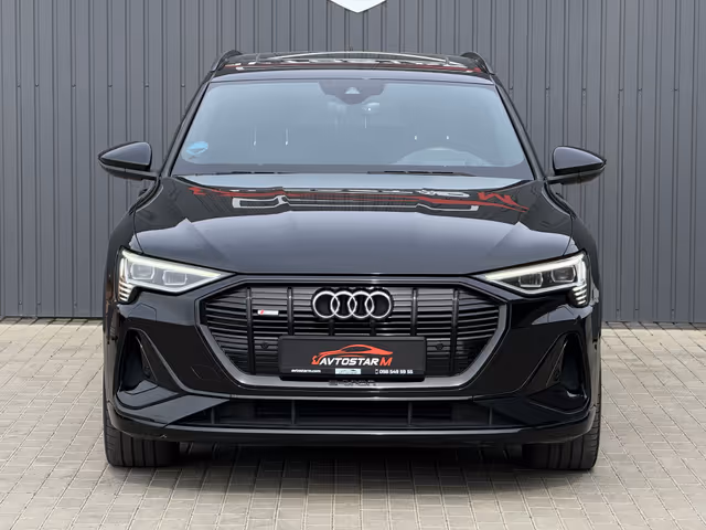 Audi e-tron S - фото 2