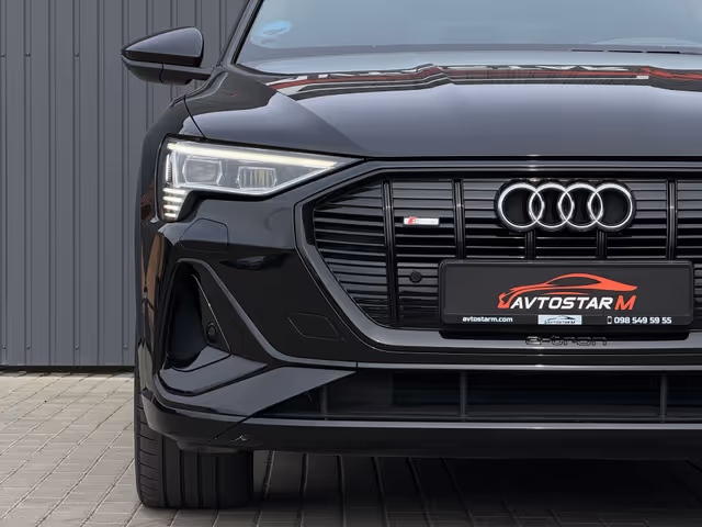 Audi e-tron S - фото 3
