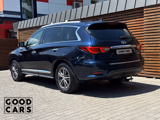 Infiniti QX60 - фото 5