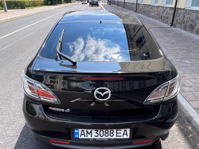 Mazda 6 - фото 2