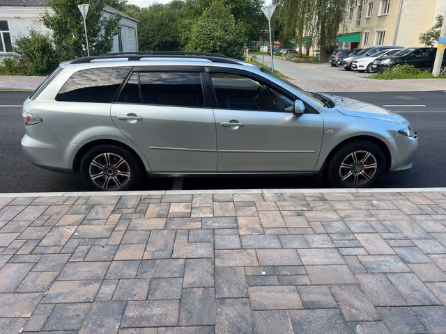 Mazda 6 - фото 3
