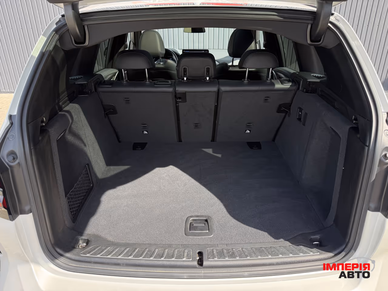 BMW iX3 - фото 26