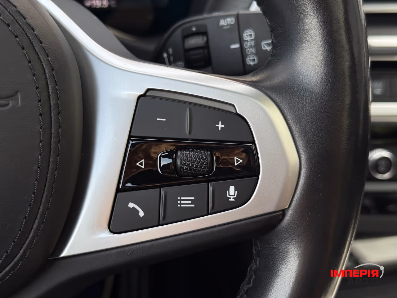 BMW iX3 - фото 48