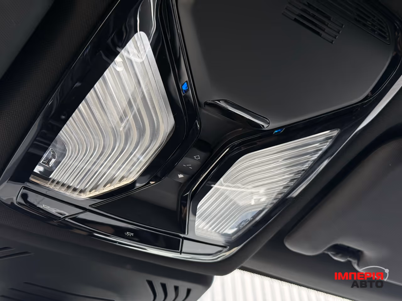 BMW iX3 - фото 59
