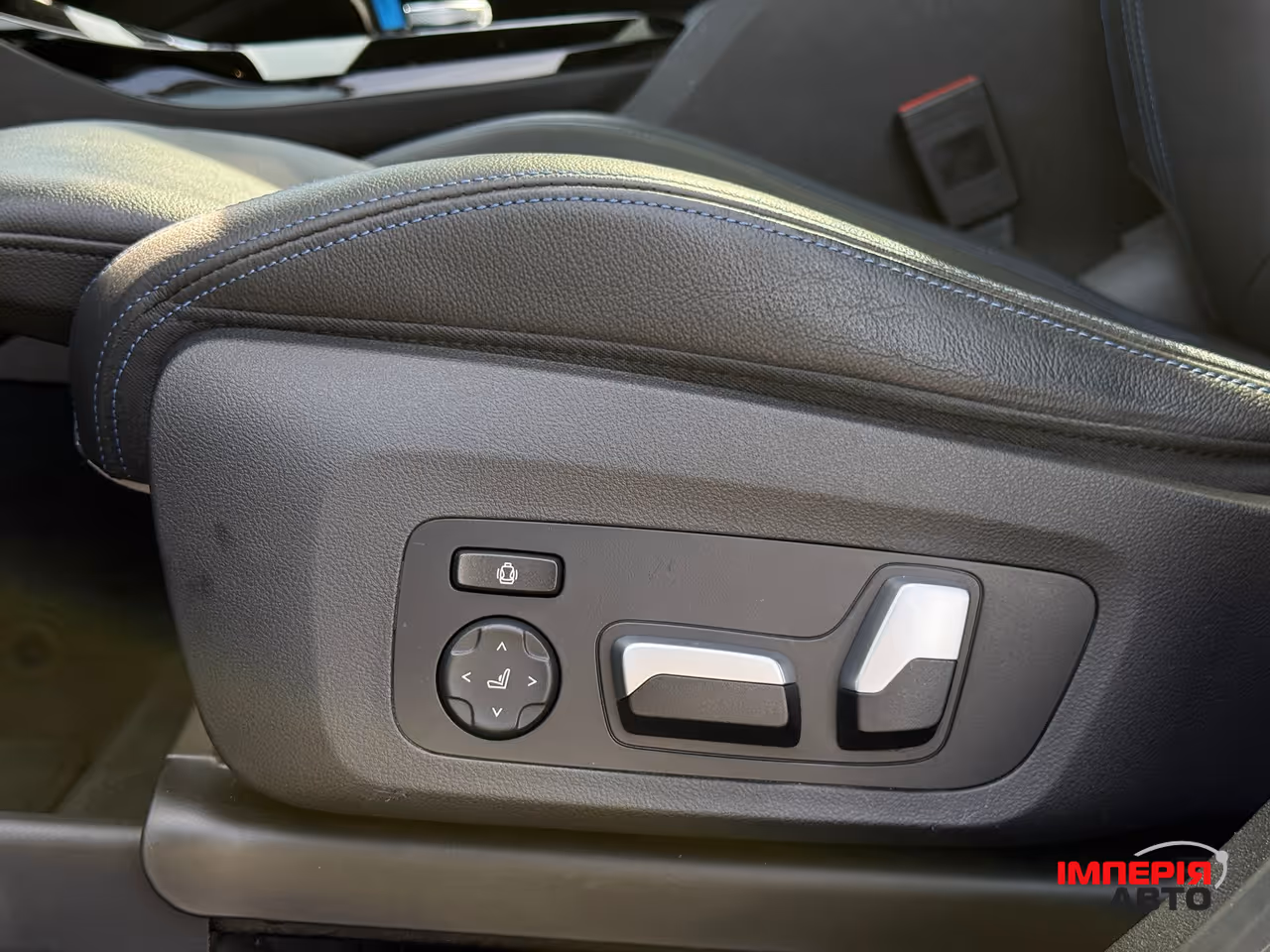 BMW iX3 - фото 41