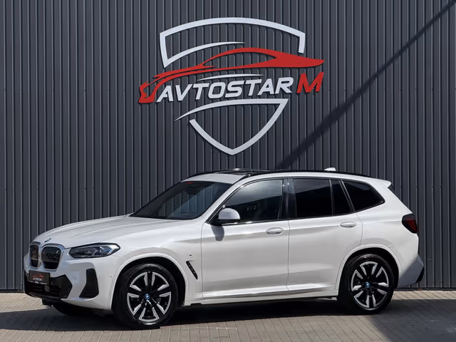 BMW iX3 - фото 1