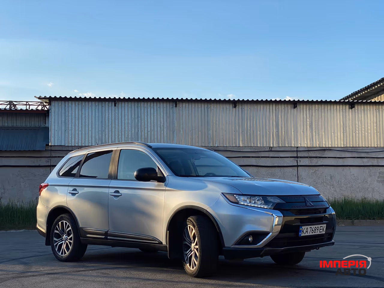Mitsubishi Outlander - фото 9
