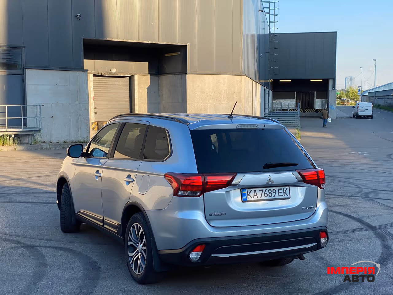 Mitsubishi Outlander - фото 20