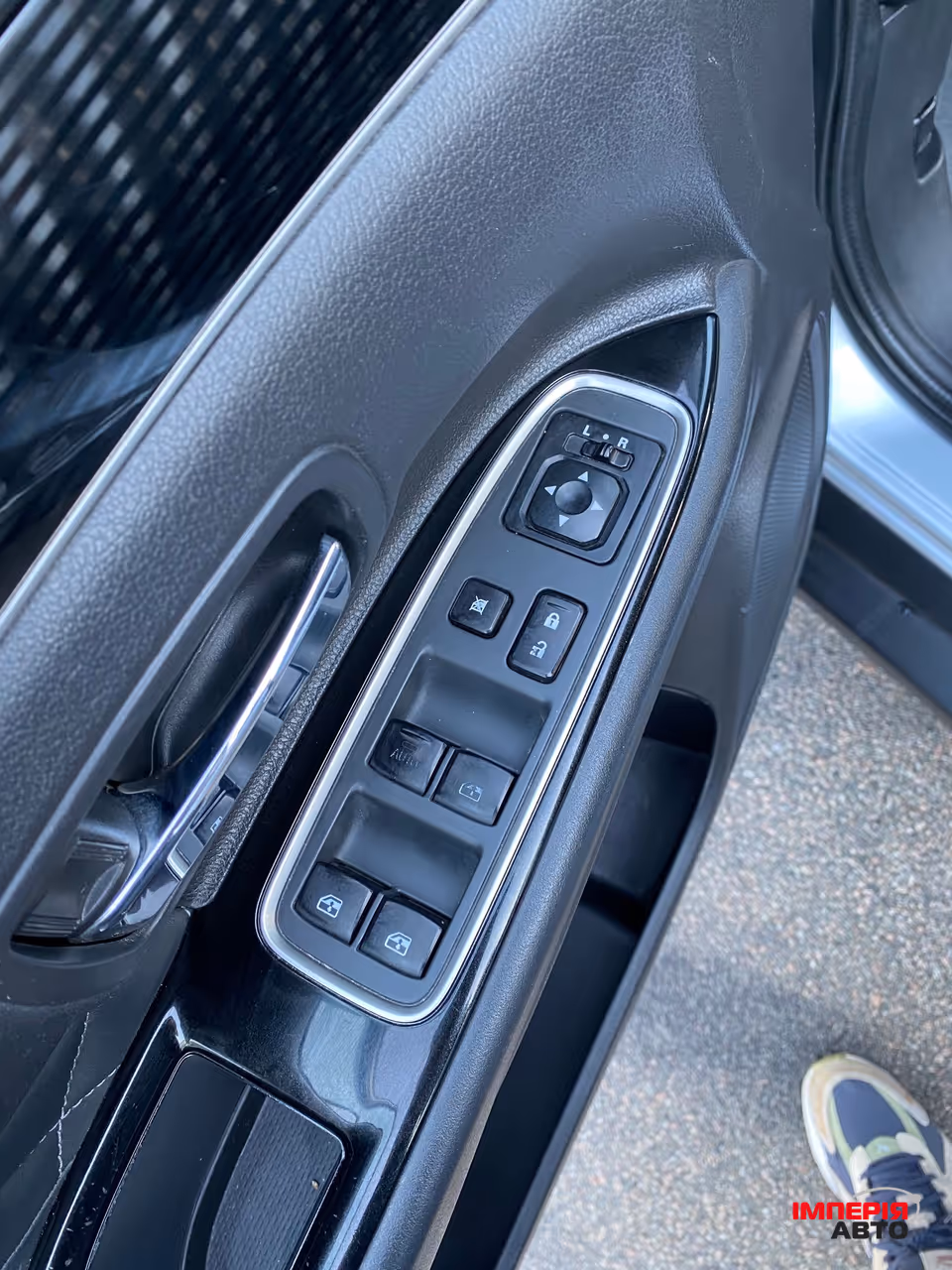 Mitsubishi Outlander - фото 72